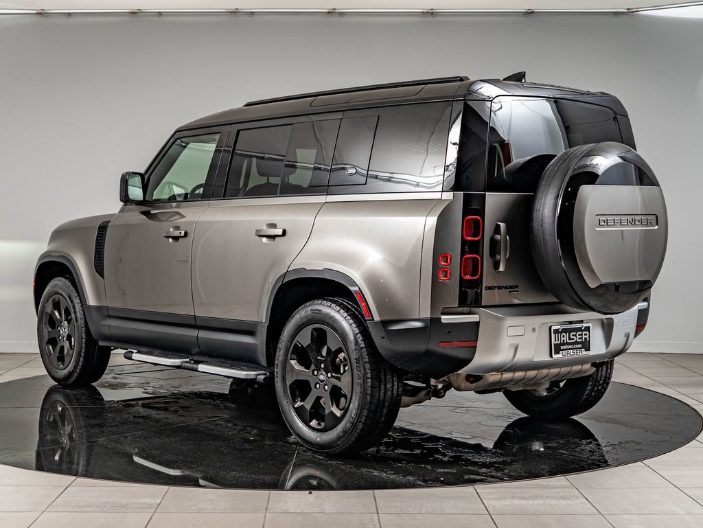 Used 2023 Land Rover Defender 110 SE AWD/4WD image 7