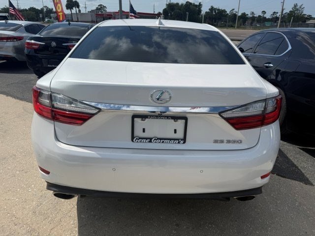 Used 2017 Lexus ES 350 w/ Navigation System Package image 4