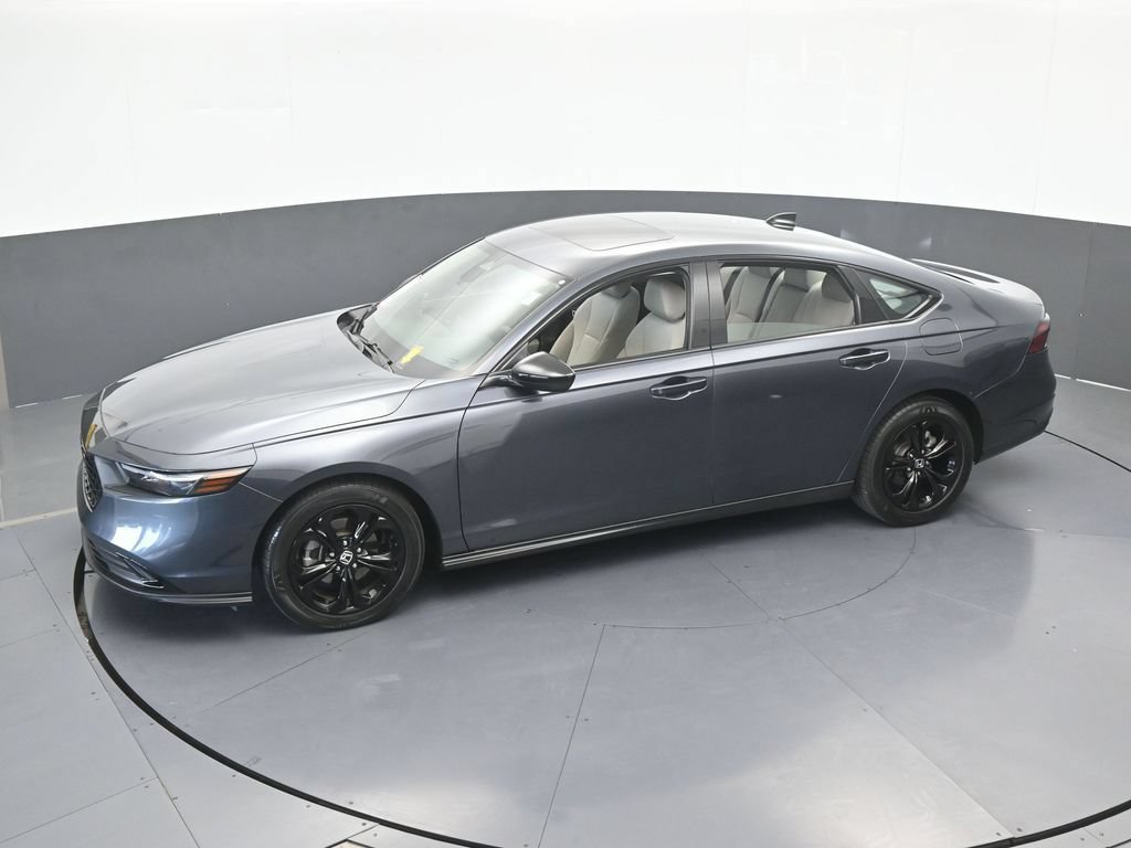Used 2025 Honda Accord SE image 46