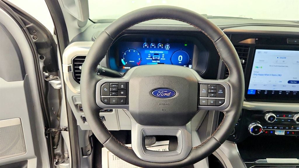 Used 2025 Ford F150 Lariat w/ Equipment Group 502A High image 13