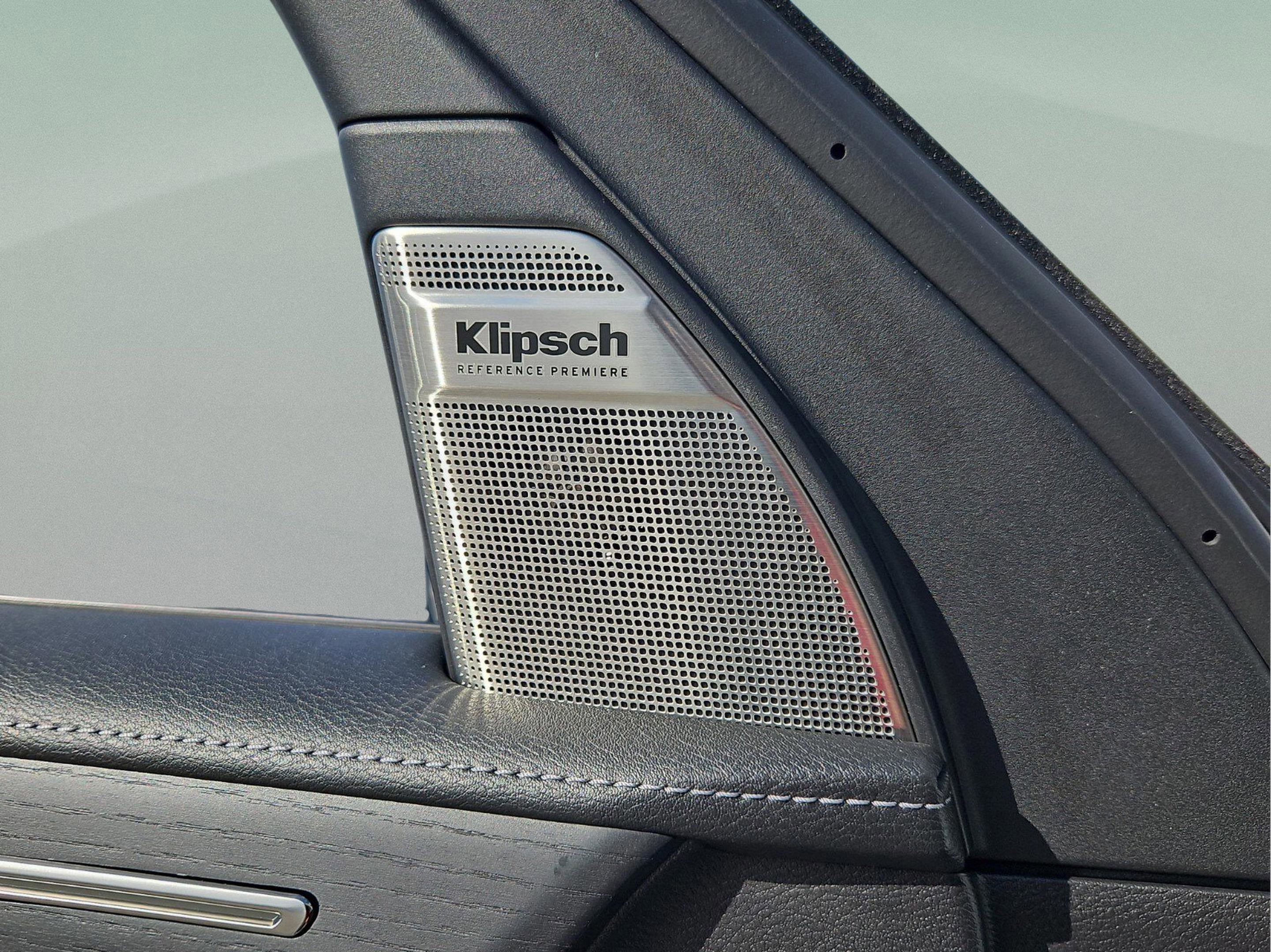 New 2026 INFINITI QX80 4WD w/ Sport Exterior Package image 21