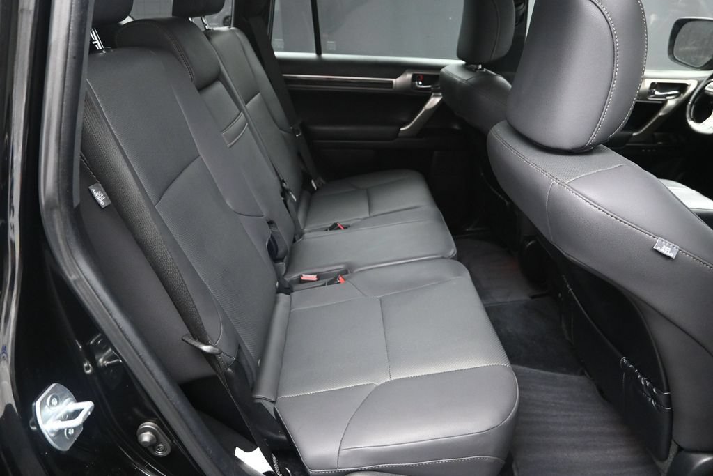 Used 2021 Lexus GX 460 Premium w/ Premium Package AWD/4WD image 38
