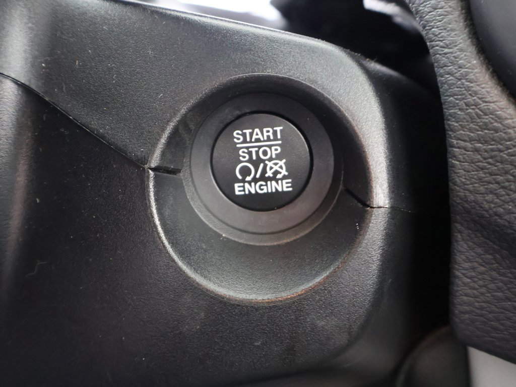 Used 2021 Jeep Compass Latitude image 32