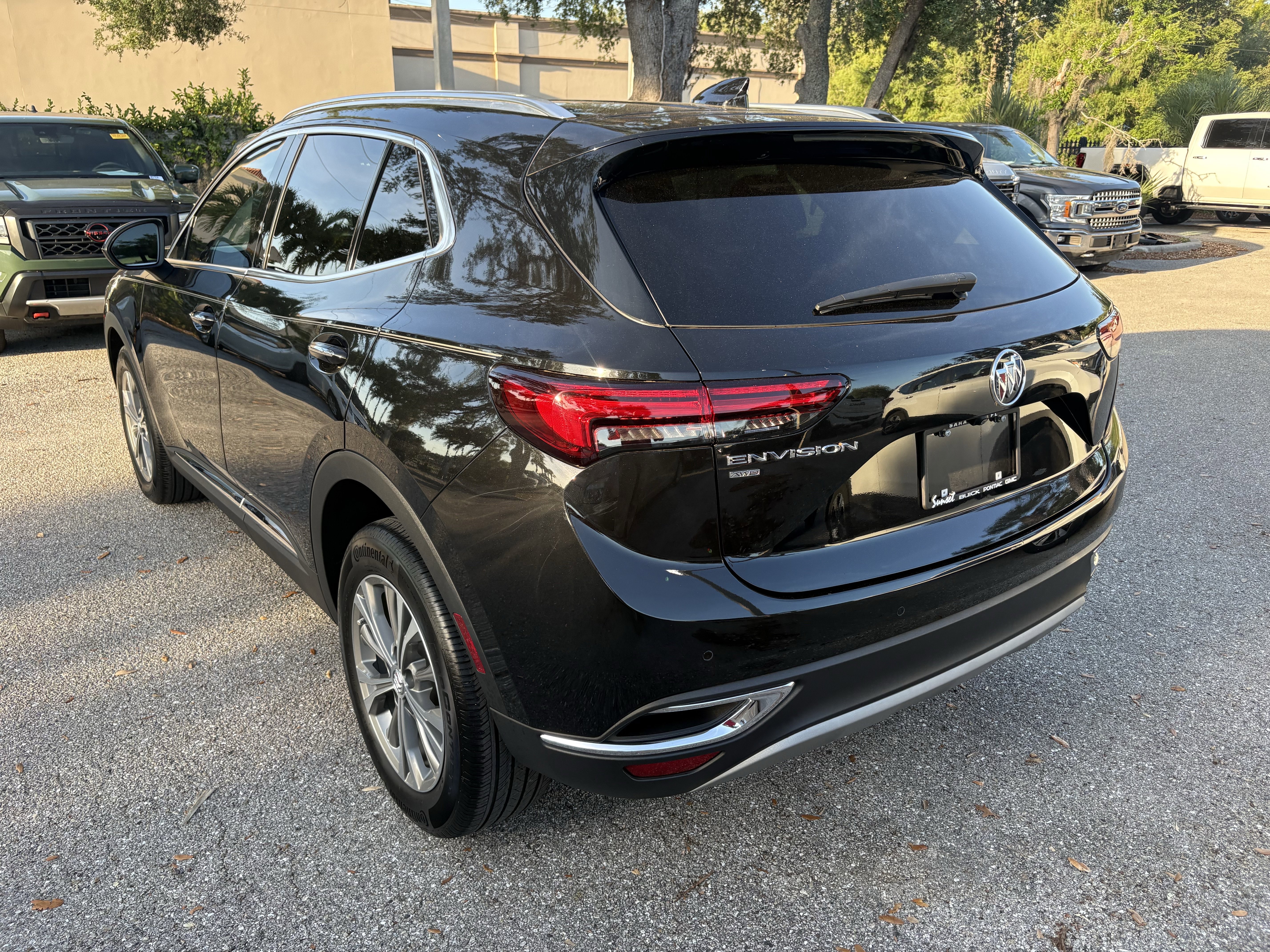 Used 2023 Buick Envision Preferred image 5