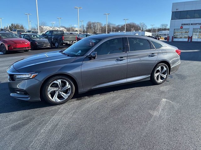 Used 2018 Honda Accord Touring image 14