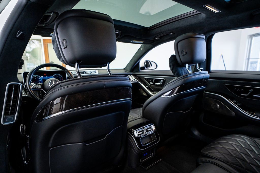 Used 2023 Mercedes-Benz S 580 4MATIC Sedan image 55