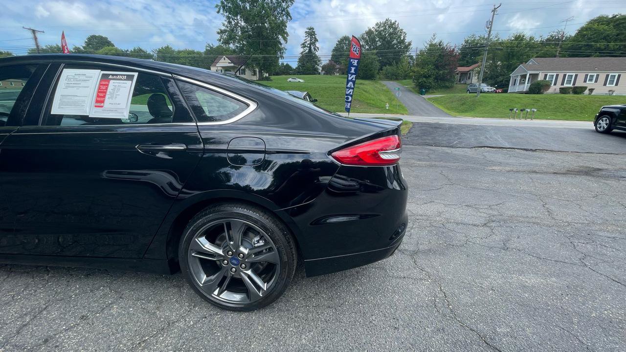 Used 2017 Ford Fusion Sport AWD/4WD image 5