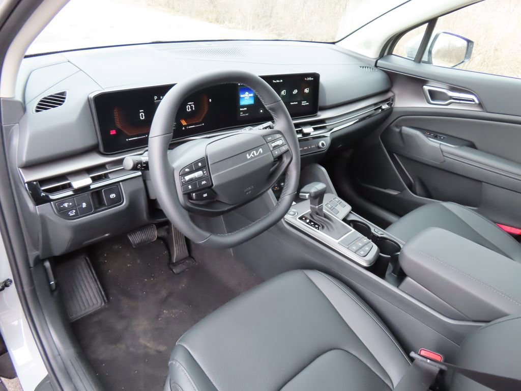 New 2026 Kia Sportage EX FWD image 19