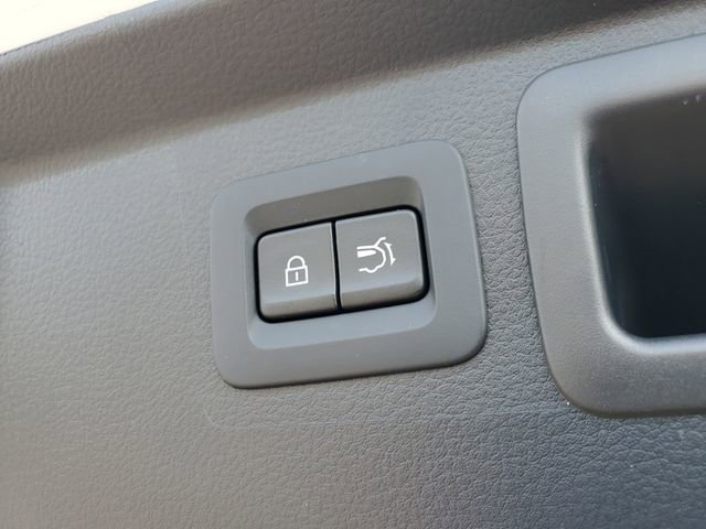 Used 2025 MAZDA CX-50 AWD 2.5 S w/ Premium Plus Pkg image 17