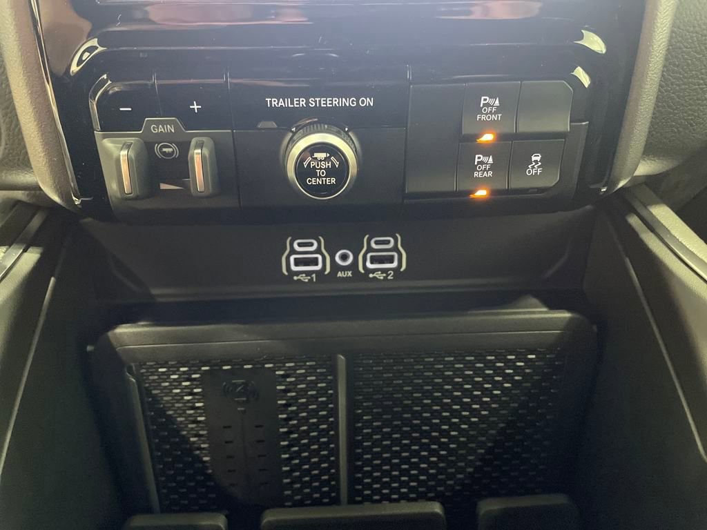 New 2026 RAM 1500 Big Horn AWD/4WD image 15