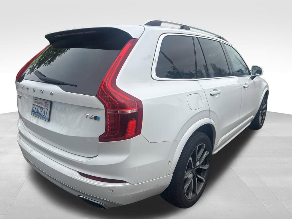 Used 2017 Volvo XC90 T6 Momentum AWD/4WD image 13
