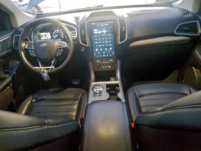 Used 2021 Ford Edge SEL w/ Convenience Package image 9