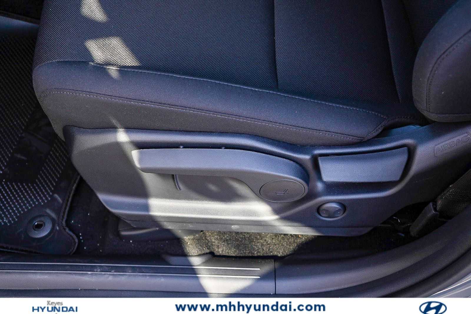 New 2026 Hyundai Santa Fe SE FWD image 24