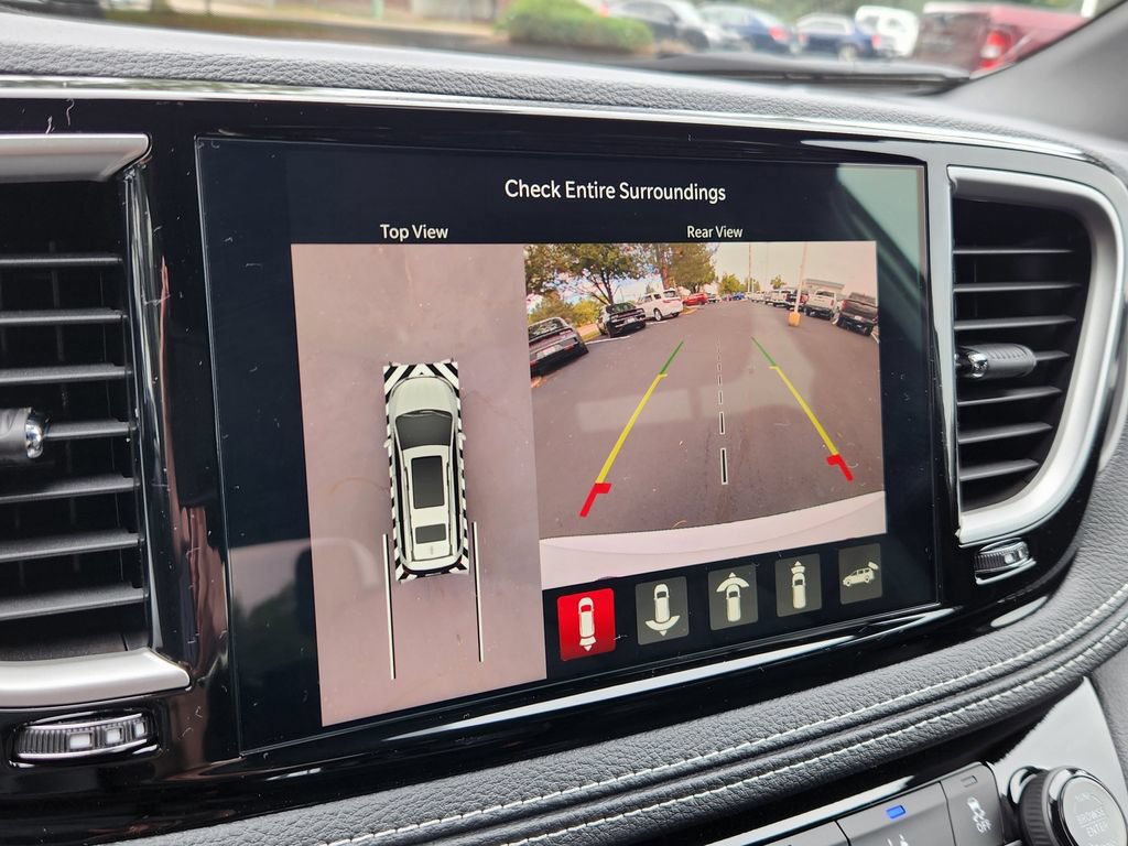 New 2026 Chrysler Pacifica Select FWD image 23