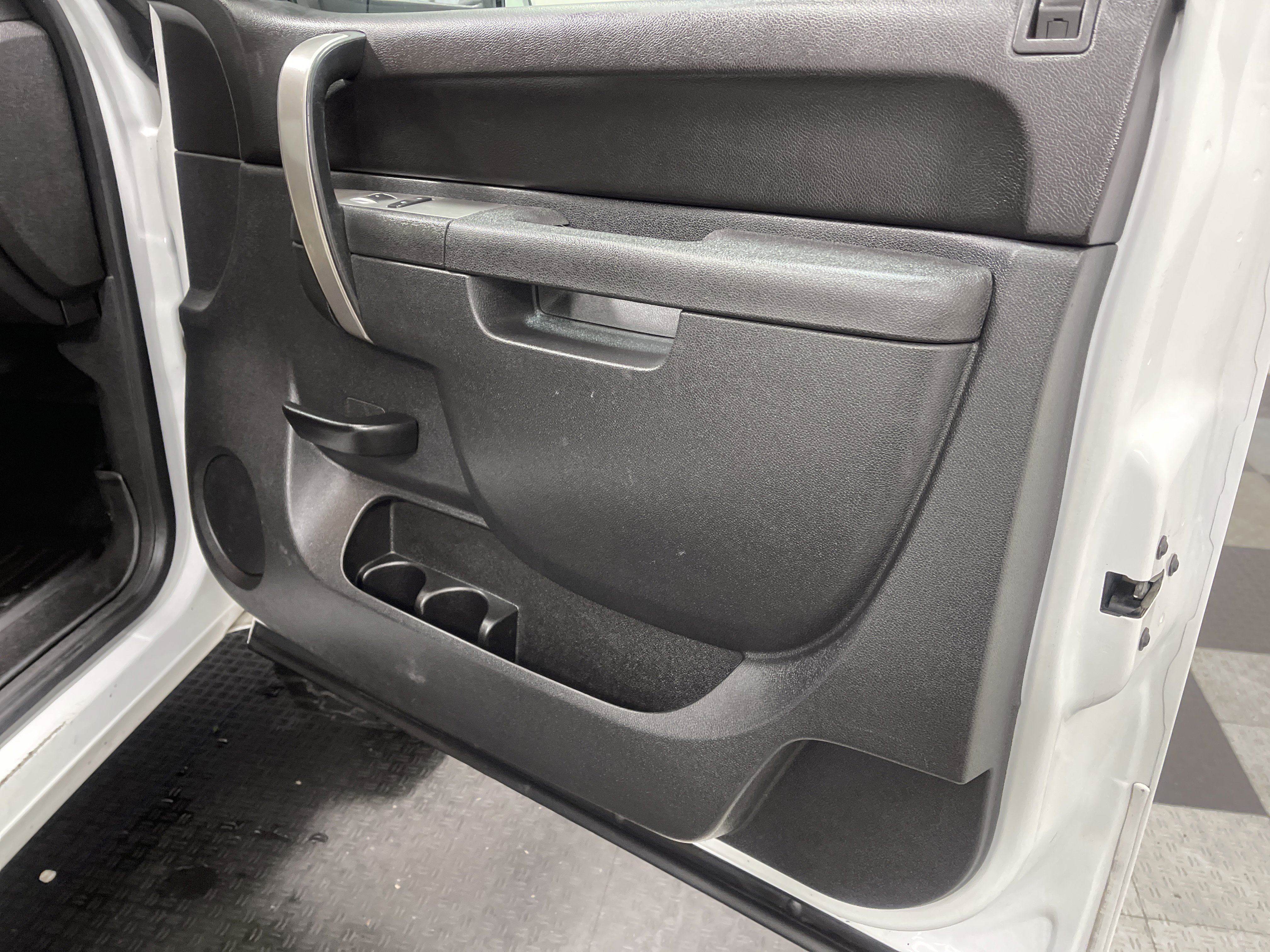 Used 2012 Chevrolet Silverado 2500 LT w/ Convenience Package image 23