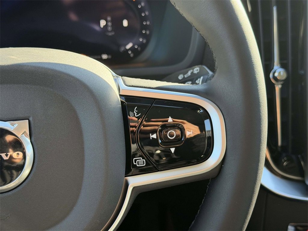 New 2026 Volvo XC90 B6 Ultra w/ Protection Package AWD/4WD image 9