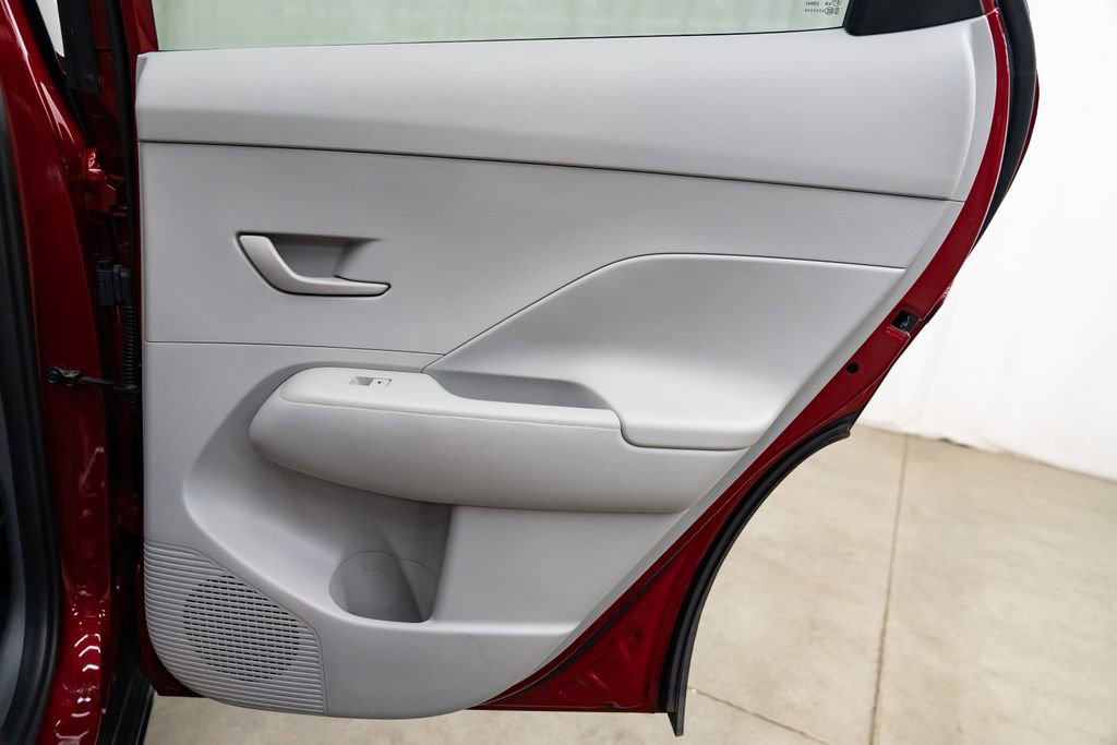 Used 2024 Hyundai Kona SEL image 29