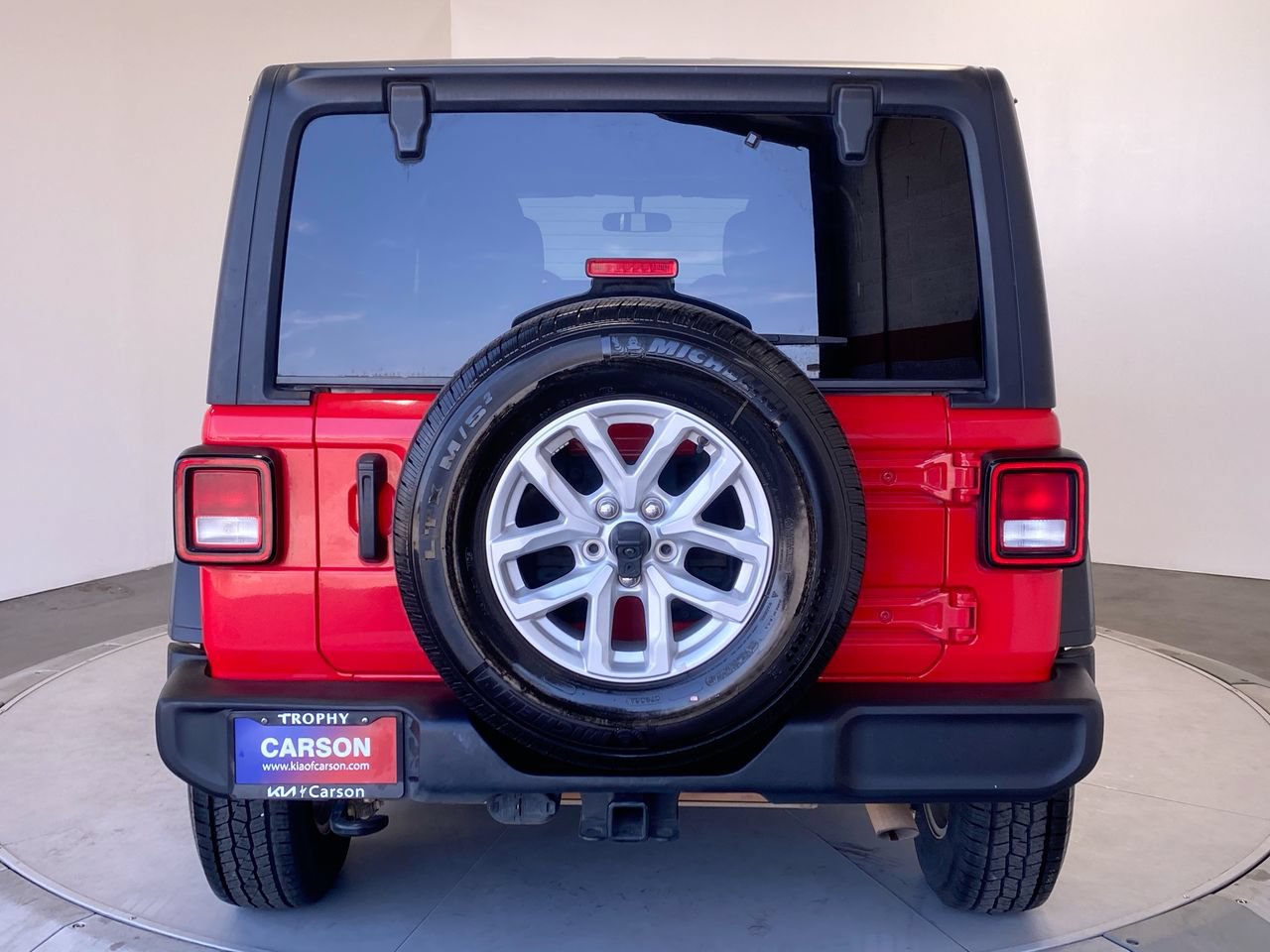 Used 2023 Jeep Wrangler Unlimited Sport AWD/4WD image 4