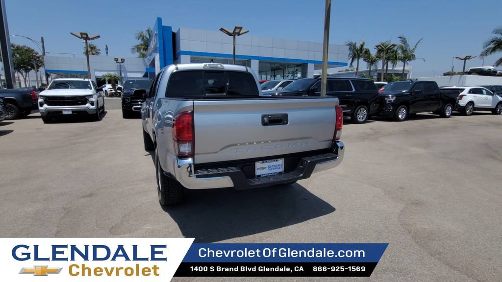 Used 2023 Toyota Tacoma SR5 RWD image 7