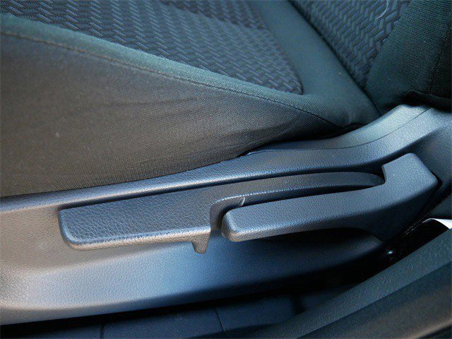 Used 2022 Mitsubishi Eclipse Cross LE image 17