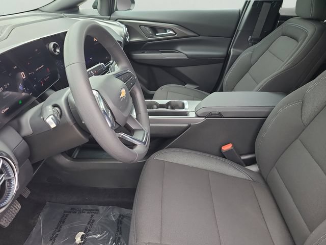 New 2026 Chevrolet Equinox EV LT w/ LPO, Blackout Package FWD image 22