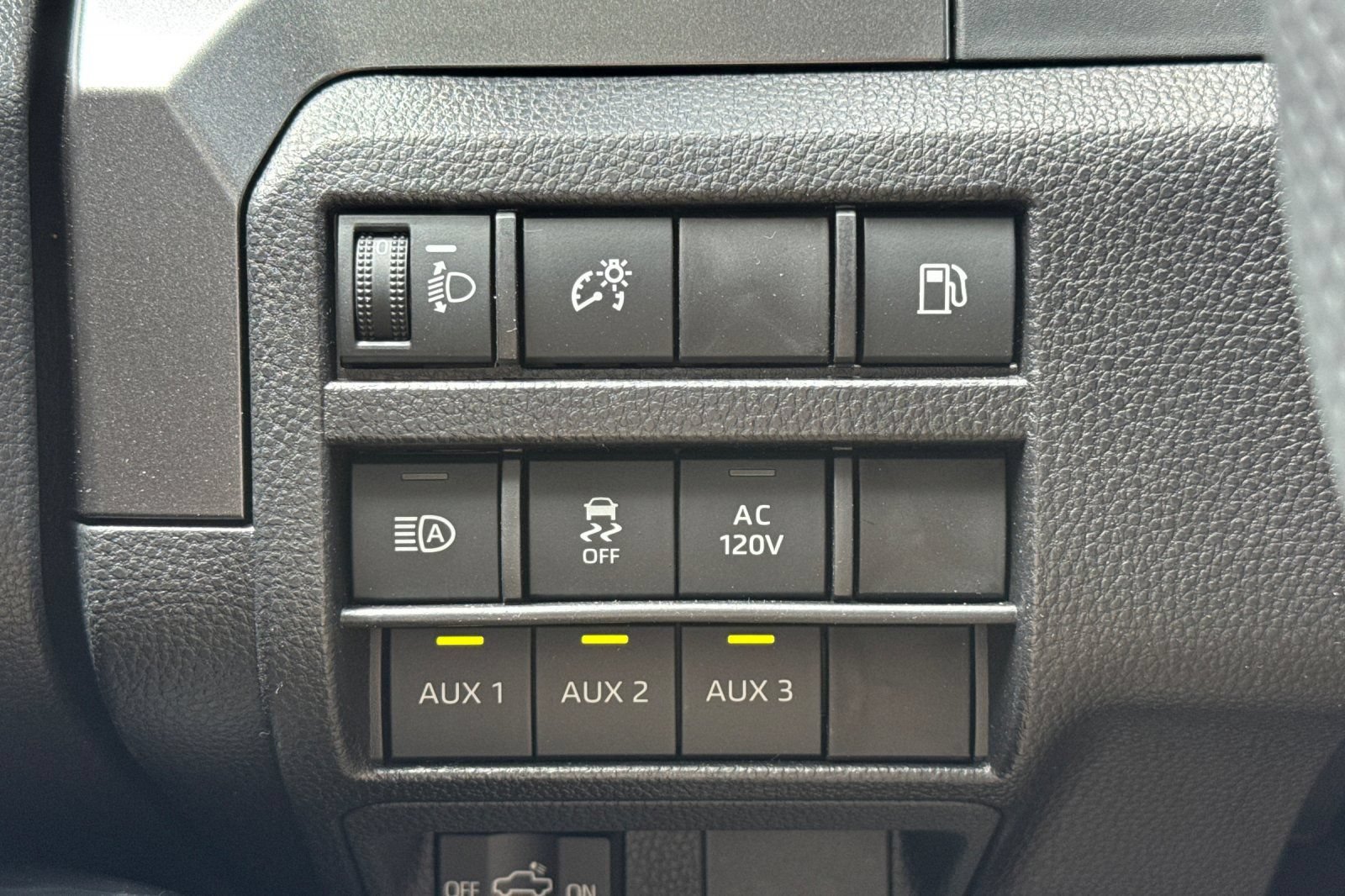 New 2026 Toyota Tacoma TRD Sport AWD/4WD image 30