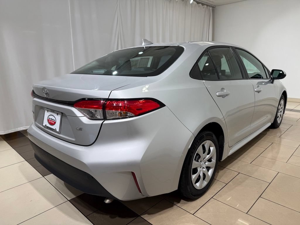 Certified 2024 Toyota Corolla LE FWD image 5