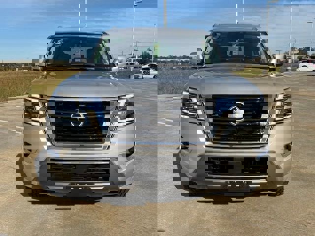 Used 2024 Nissan Armada SV image 8