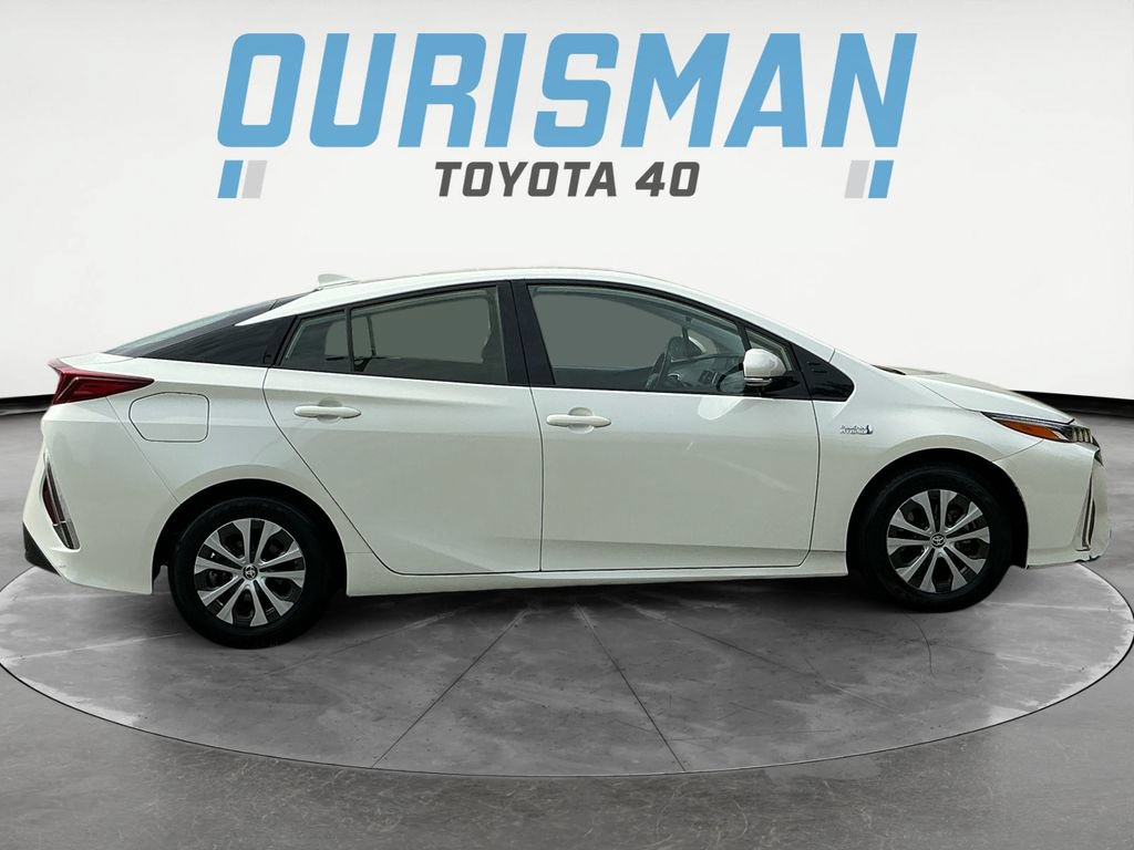 Used 2020 Toyota Prius Prime LE FWD image 8