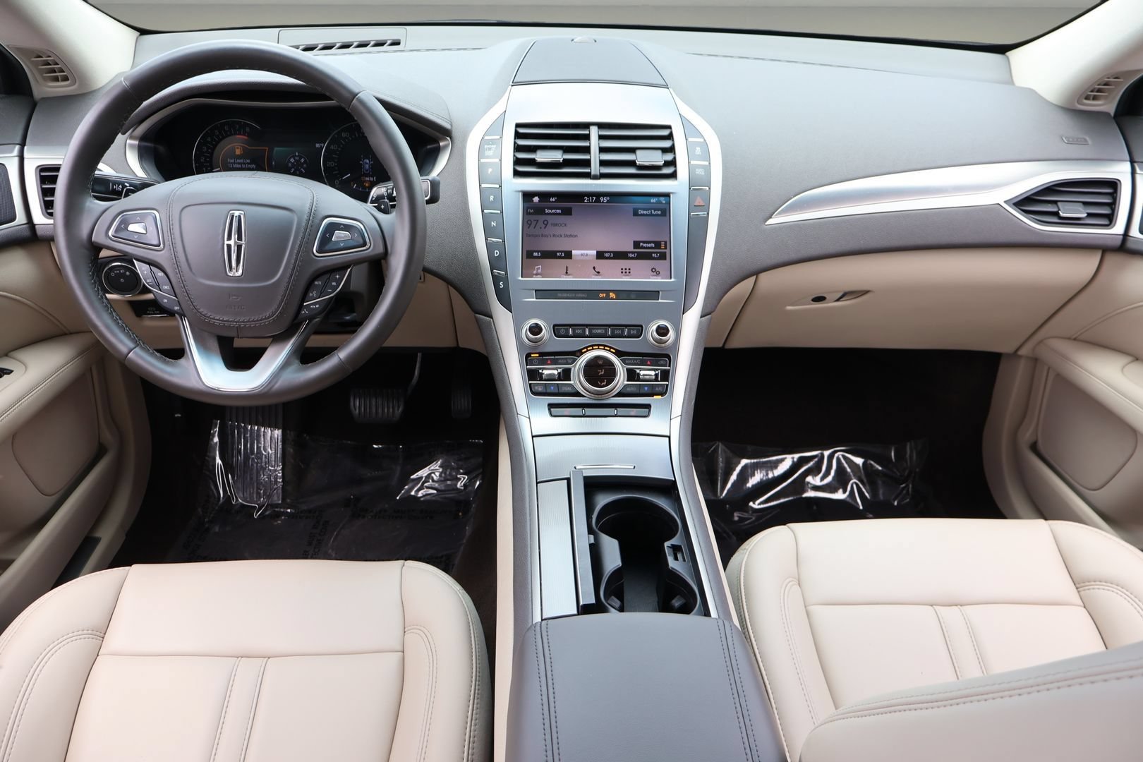Used 2019 Lincoln MKZ Premiere FWD image 14