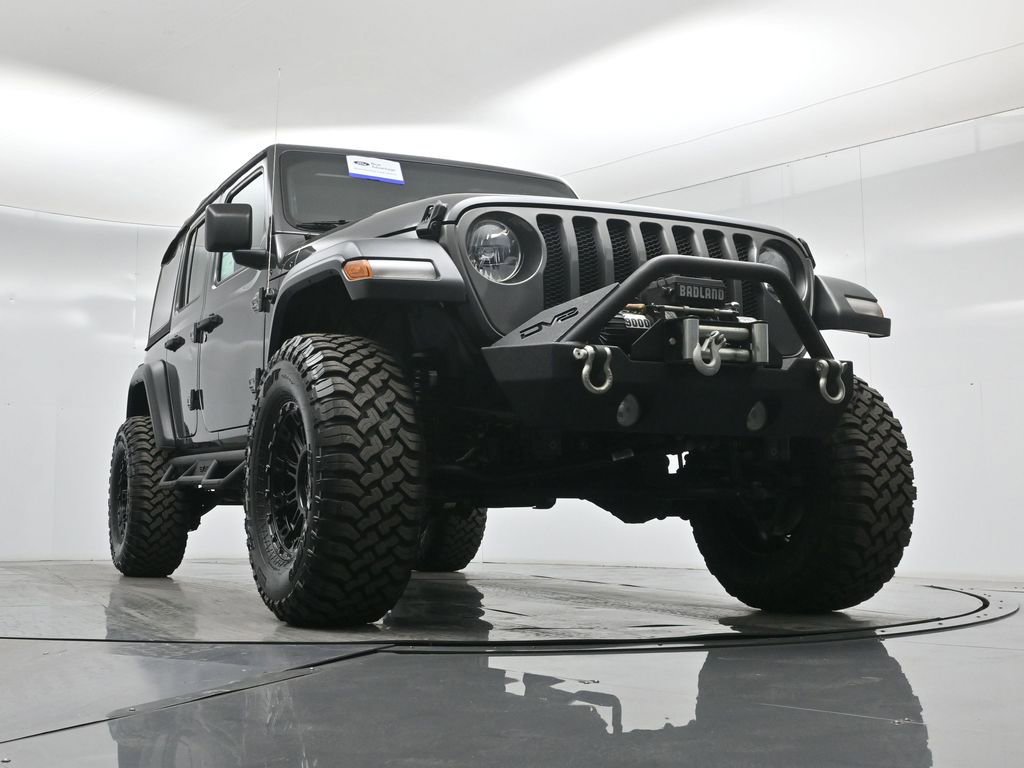 Used 2018 Jeep Wrangler Unlimited Sport image 44