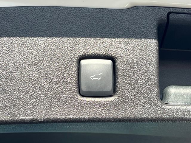 New 2026 Ford Escape ST-Line w/ Tech Pack #1 image 5
