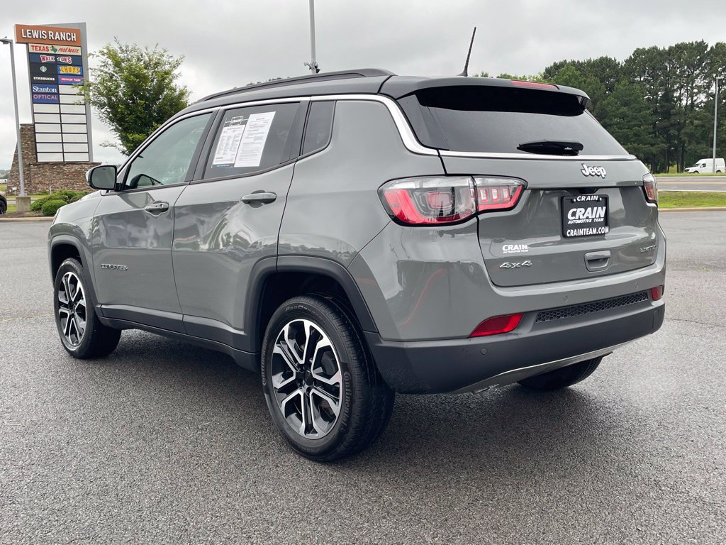 Used 2024 Jeep Compass Limited AWD/4WD image 5