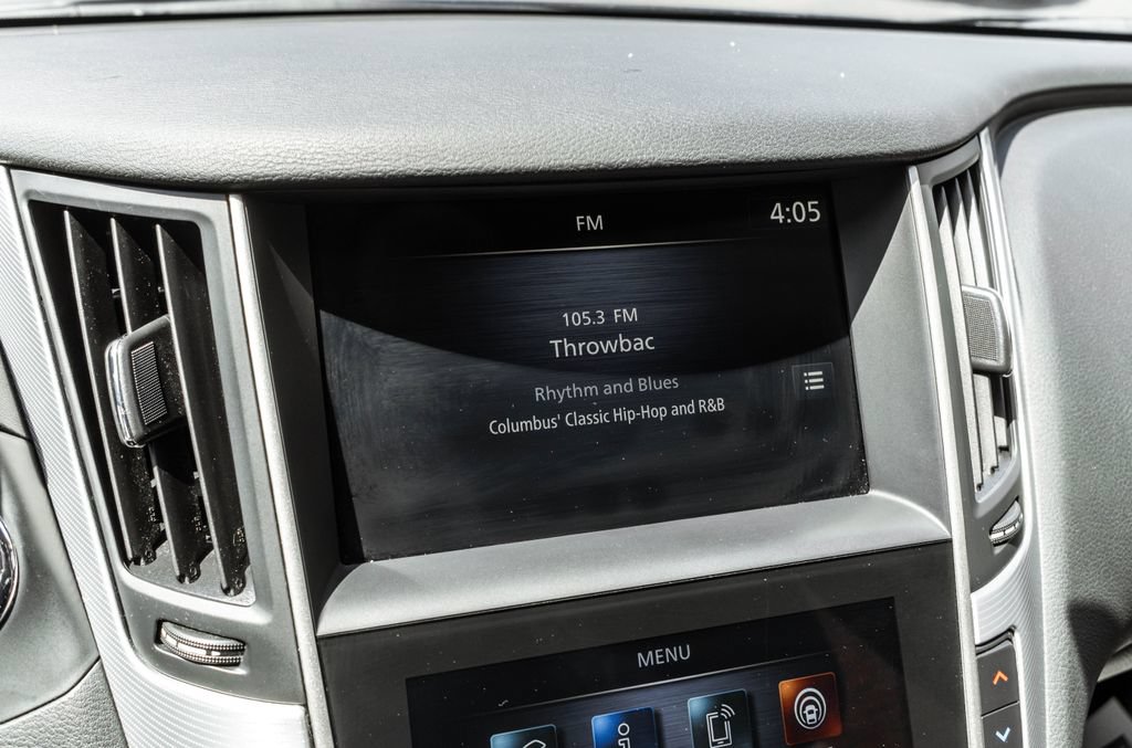 Used 2022 INFINITI Q50 Luxe AWD/4WD image 8