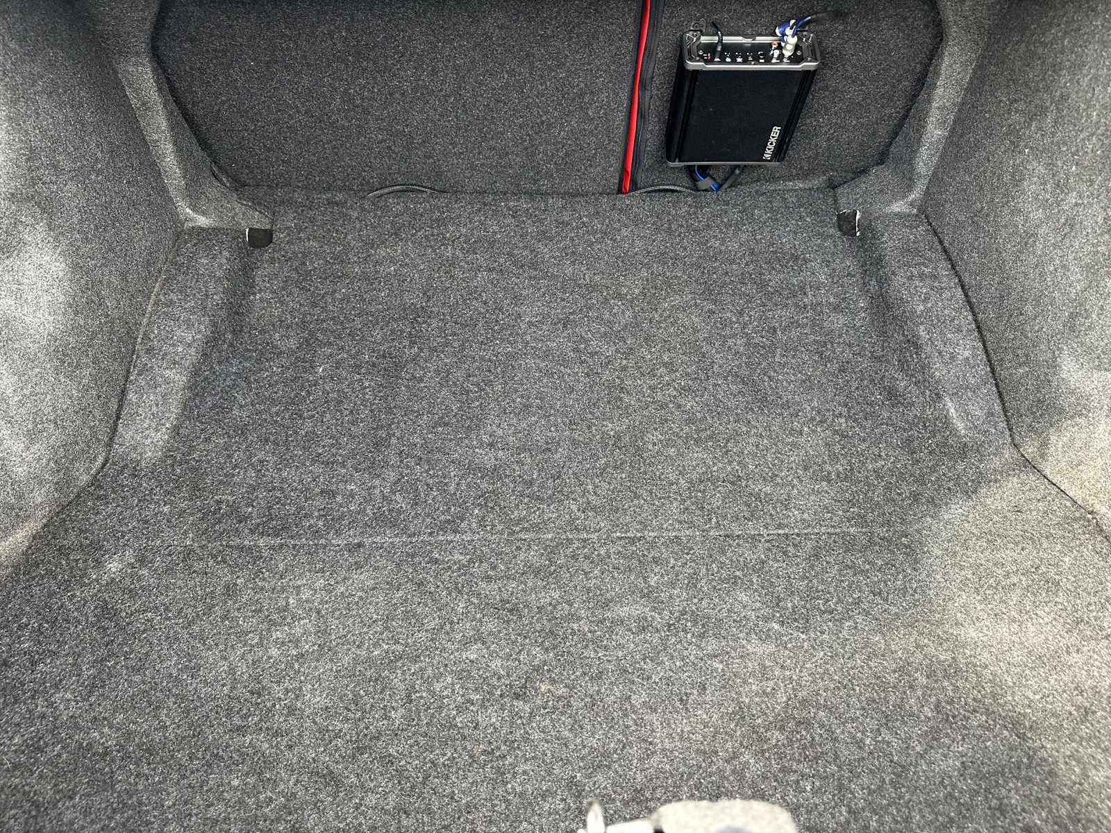 Used 2013 Dodge Challenger SXT image 15