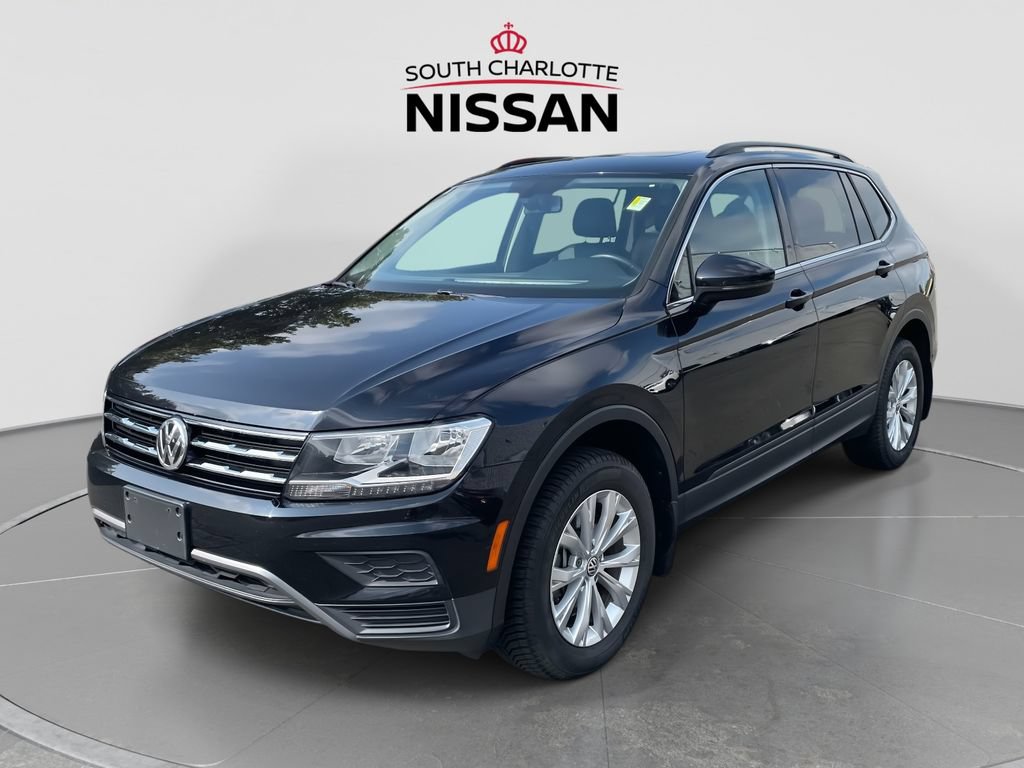 Used 2019 Volkswagen Tiguan SE w/ Panoramic Sunroof Package AWD/4WD image 3