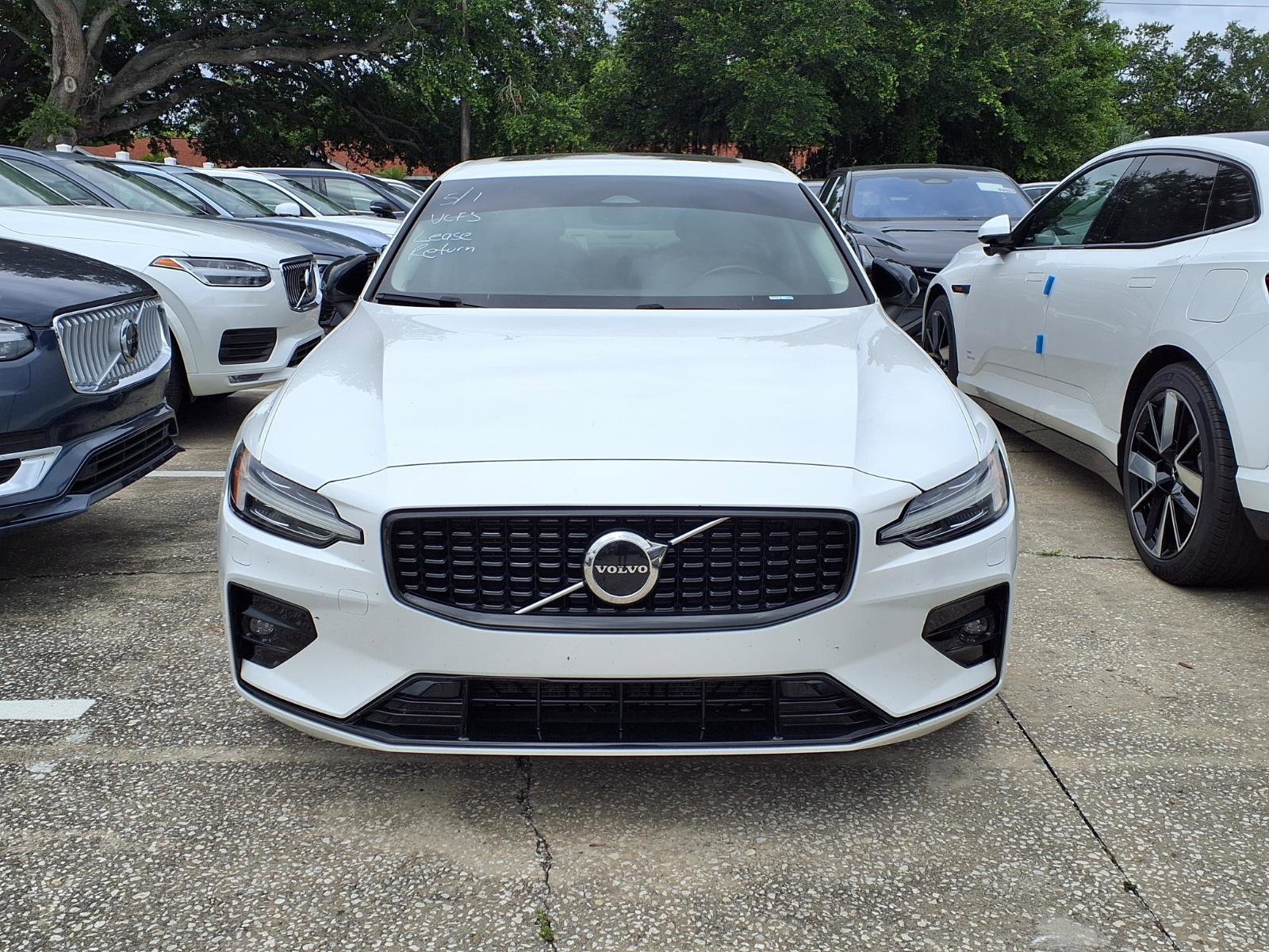 Used 2024 Volvo S60 B5 Core w/ Climate Package FWD image 2