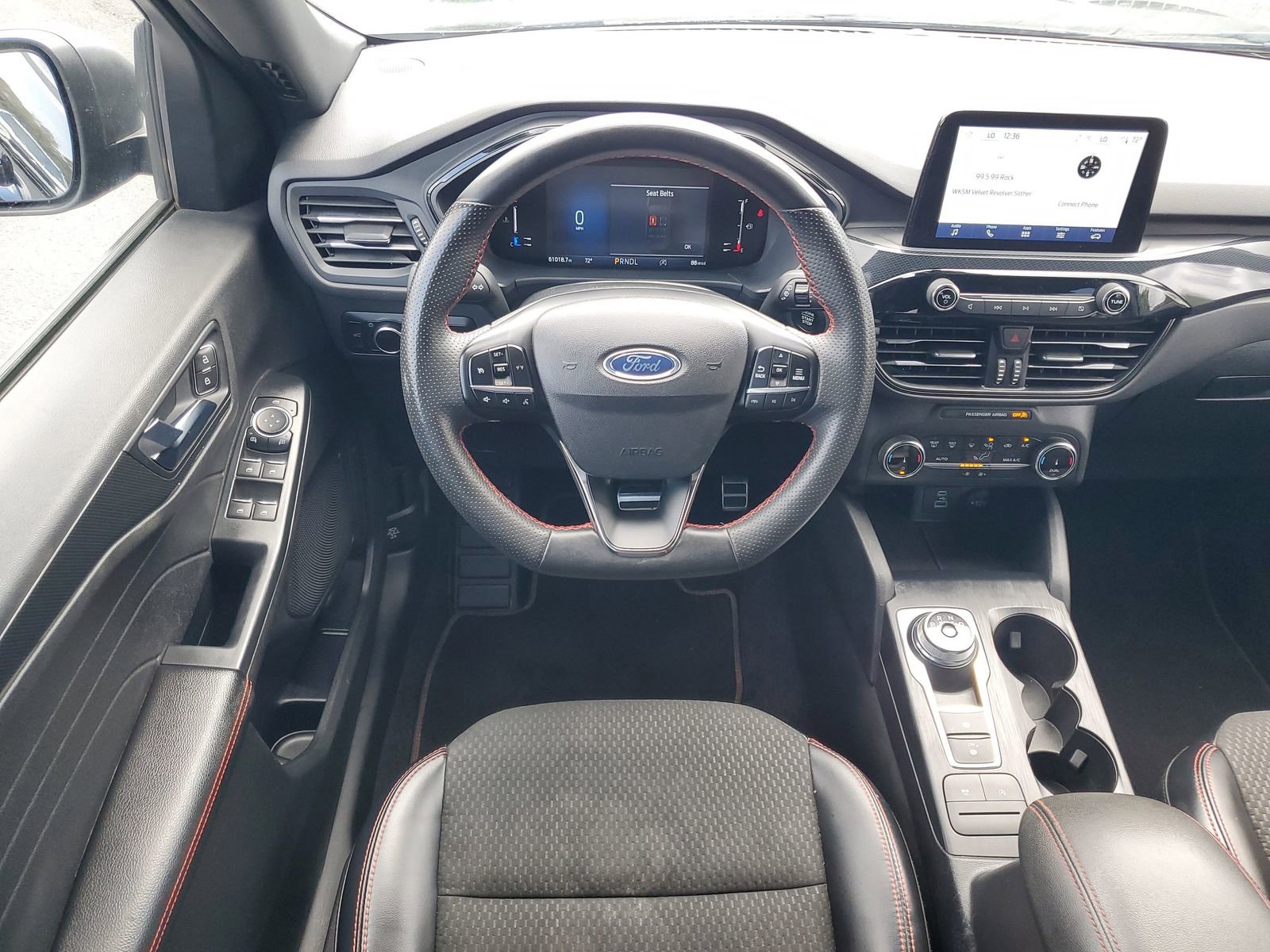 Used 2023 Ford Escape ST-Line image 25