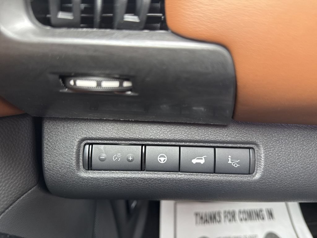 New 2026 Nissan Pathfinder Platinum AWD/4WD image 25