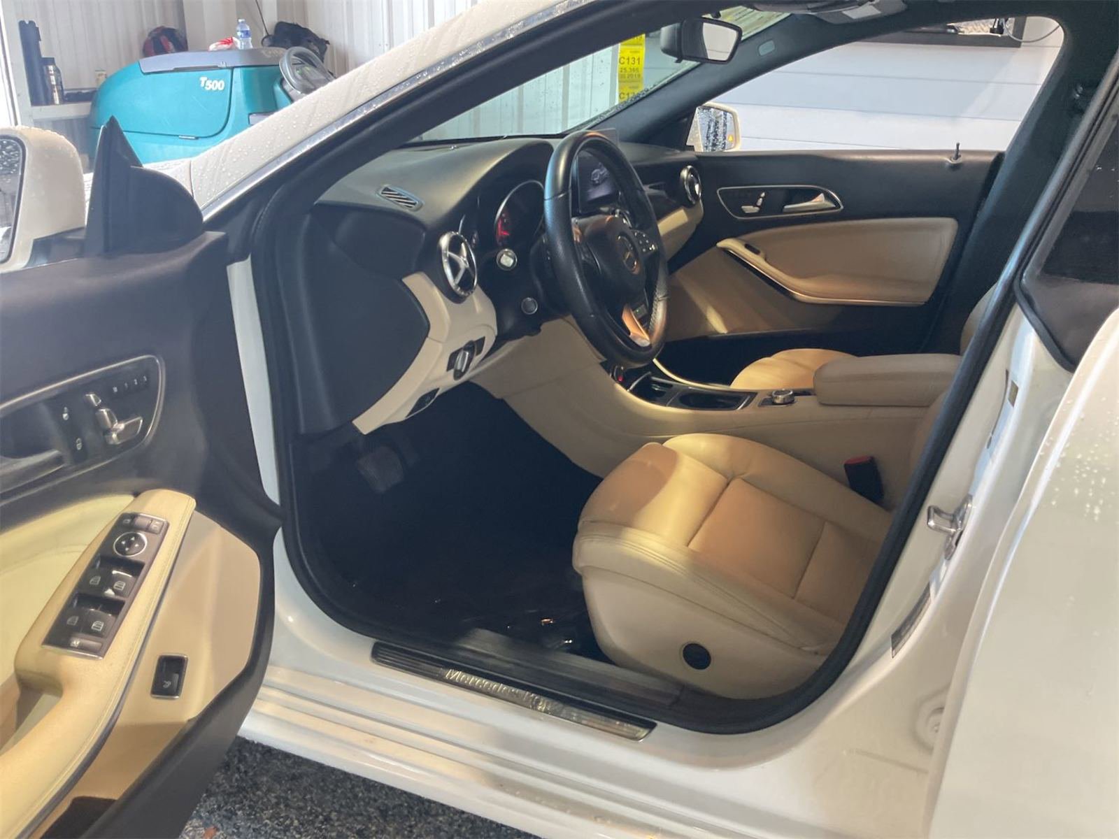Used 2019 Mercedes-Benz CLA 250 image 7