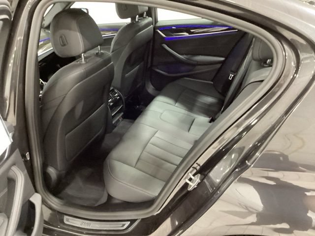 Used 2021 BMW 540i xDrive w/ Convenience Package AWD/4WD image 12