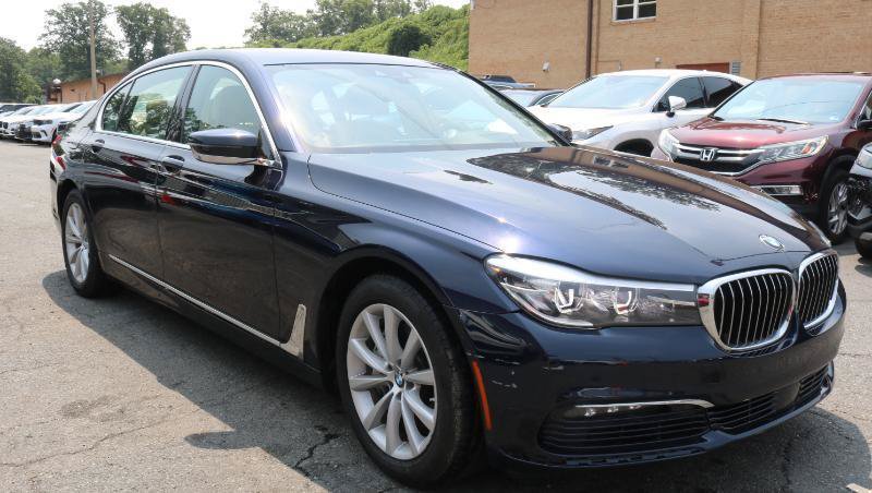Used 2016 BMW 740i RWD image 3