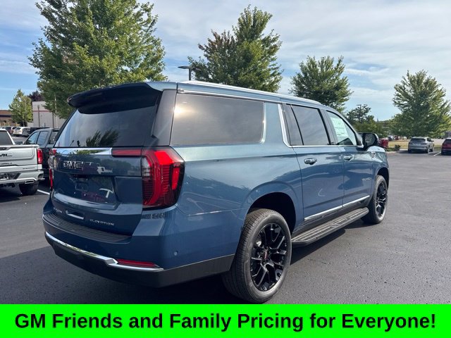 New 2026 GMC Yukon XL Elevation w/ Elevation Premium Package AWD/4WD image 7