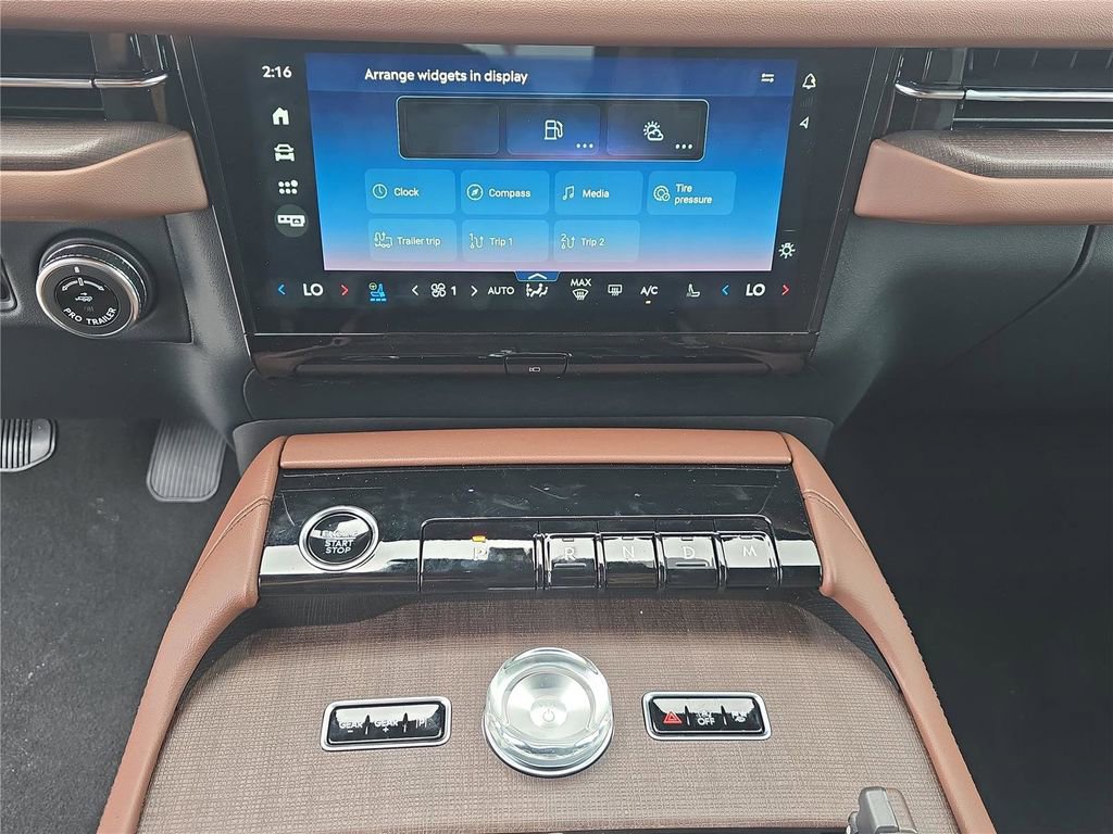 New 2025 Lincoln Navigator L Reserve image 19