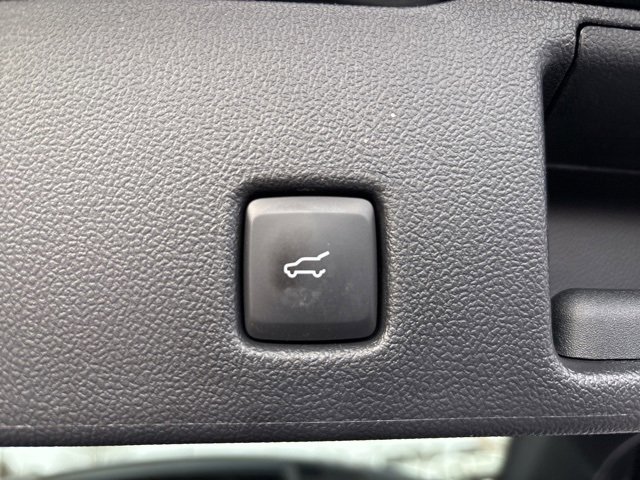 Used 2023 Ford Escape Active image 14