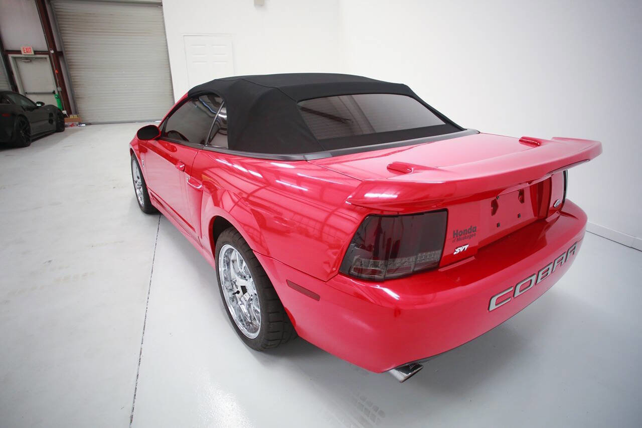 Used 2004 Ford Mustang Cobra RWD image 15