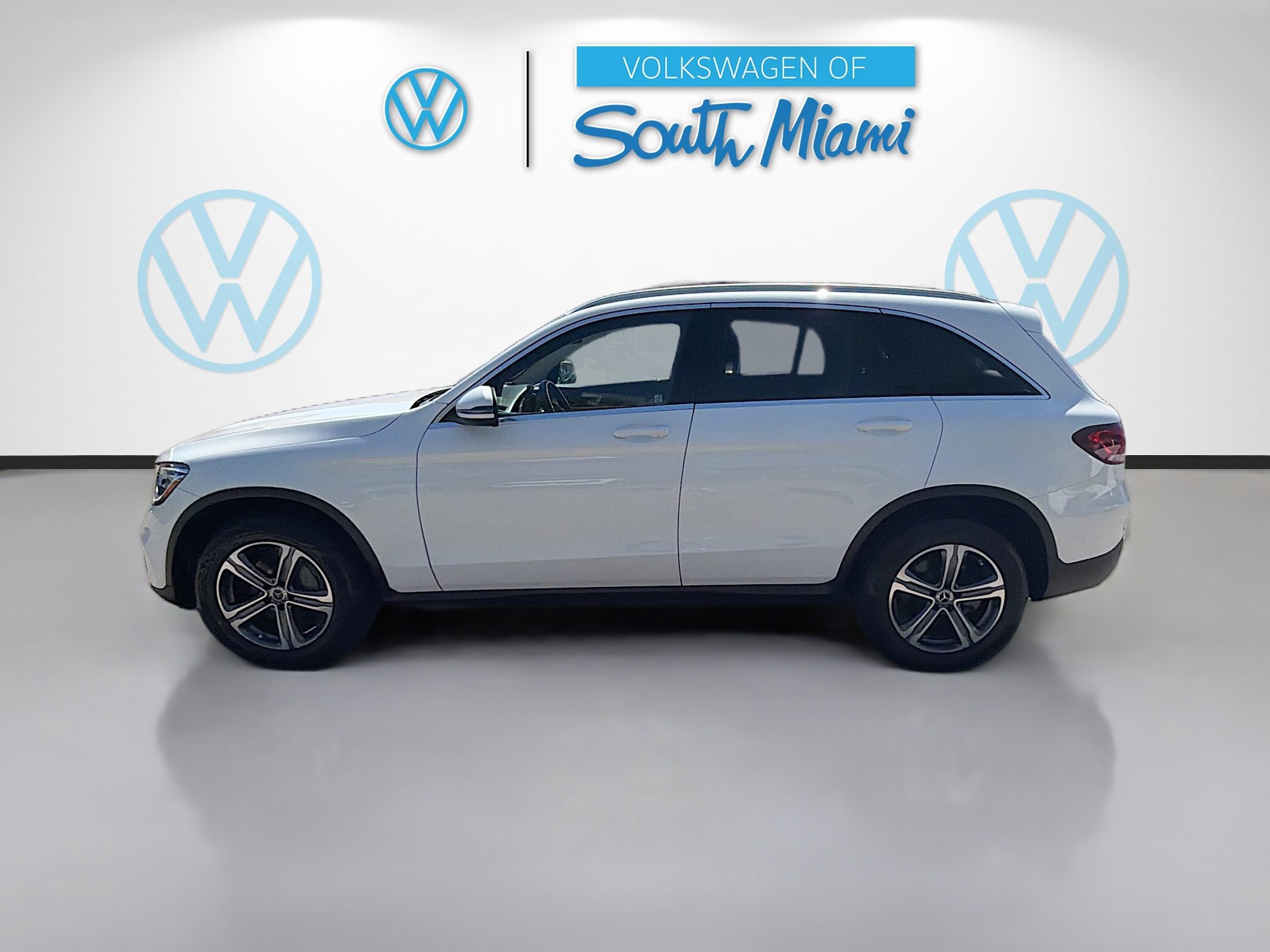 Used 2020 Mercedes-Benz GLC 300 image 4