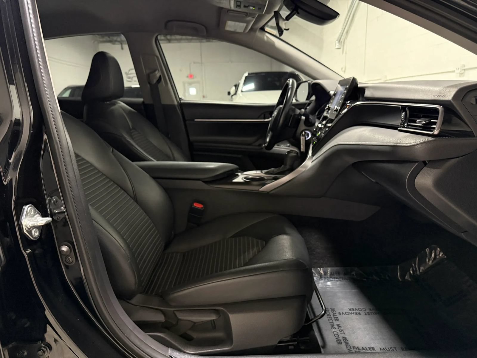 Used 2022 Toyota Camry SE FWD image 57