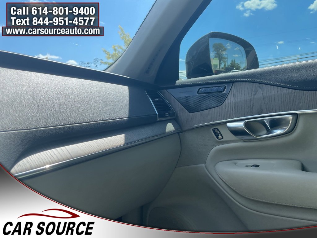 Used 2022 Volvo XC90 T8 Inscription w/ Lounge Package image 24