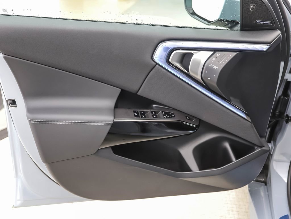 New 2026 BMW X3 xDrive30 w/ Premium Package image 9